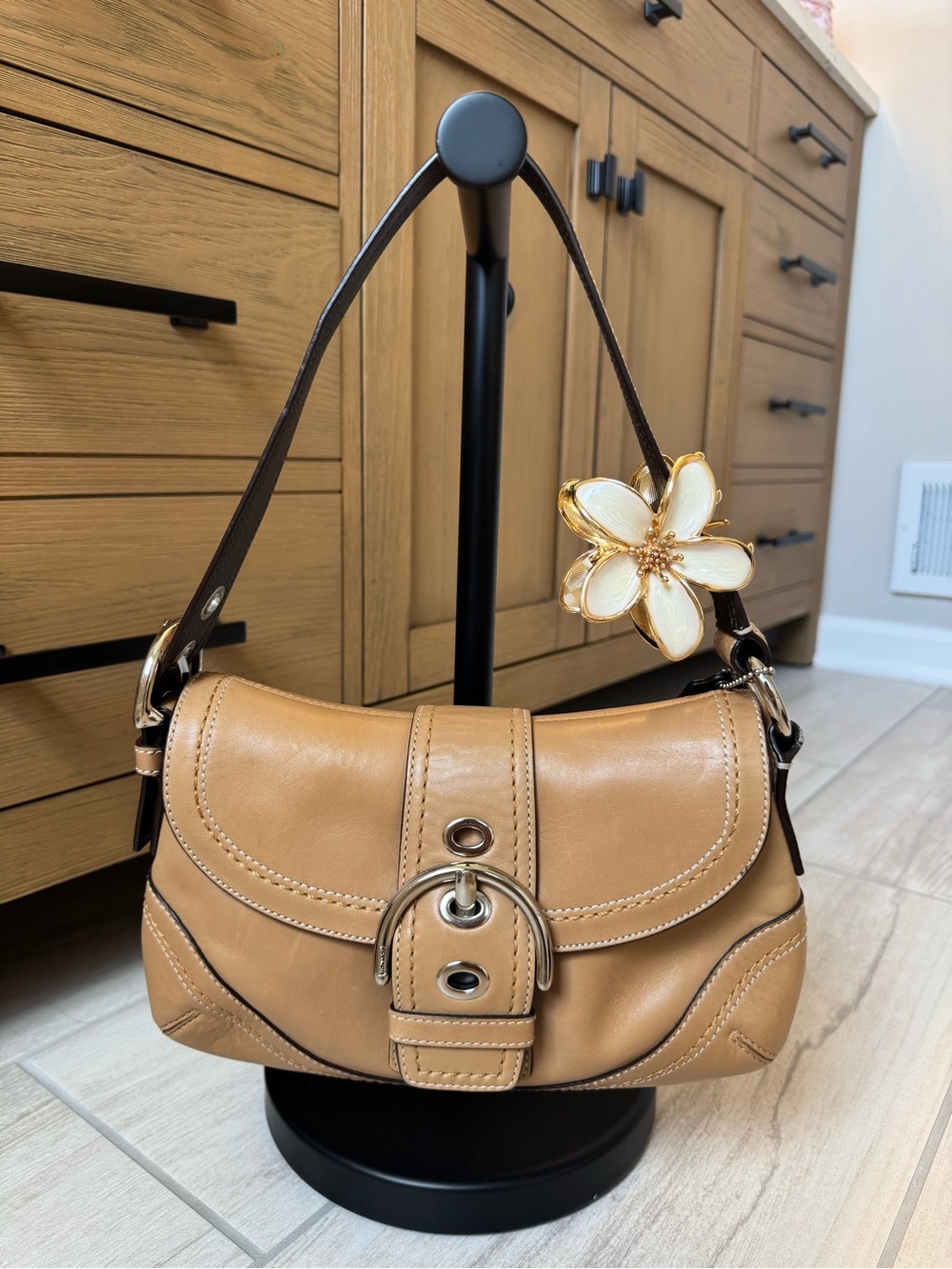 Coach Tan Leather Shoulder Bag CLAW CLIP NOT INCLUDED!!!